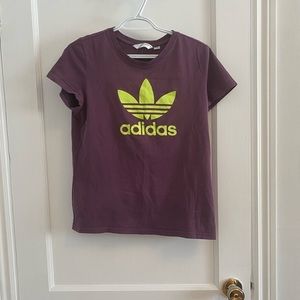 🍍 Adidas size large
